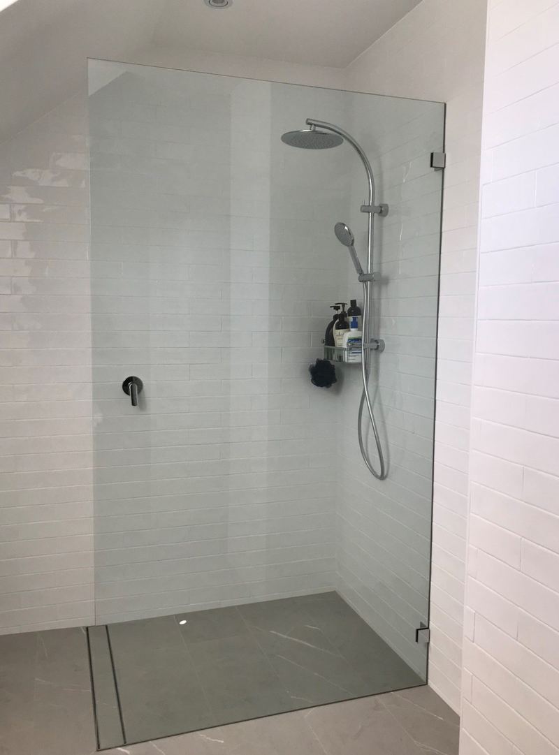 Frameless shower screen, Sydney